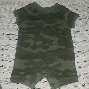 3-6 months Old Navy romper camo .